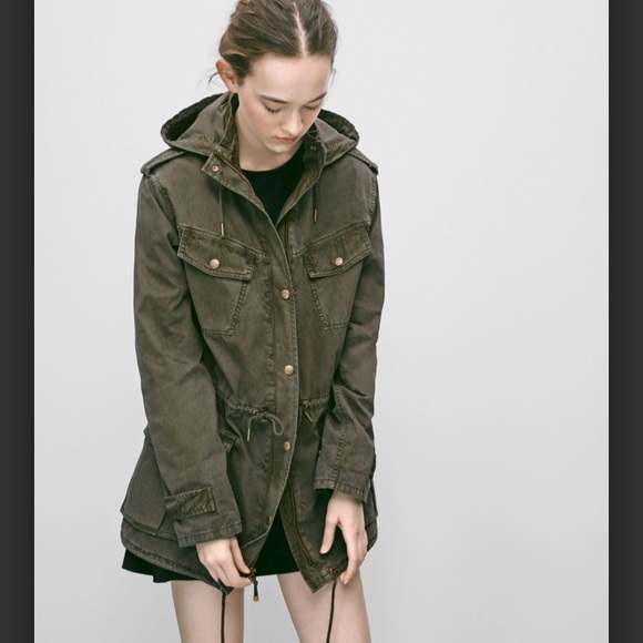 aritzia green jacket
